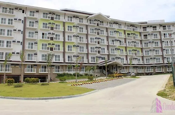 Apartment Closest With Balcony From Cebu Airport *