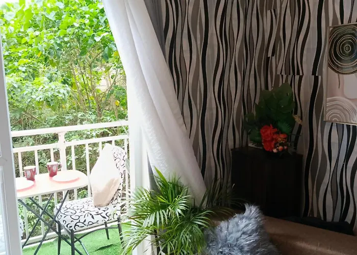 Closest With Balcony From Cebu Airport Apartment Lapu-Lapu City